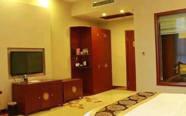 Liyade Hotel