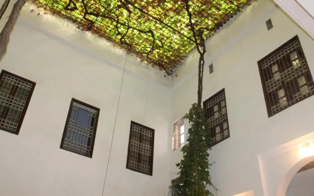 Riad Dar Lemrabet