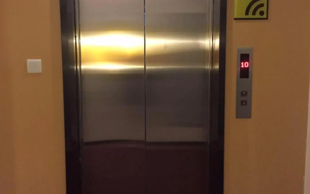 IU Hotels·Tangshan No.1 Middle School North Youyi Road