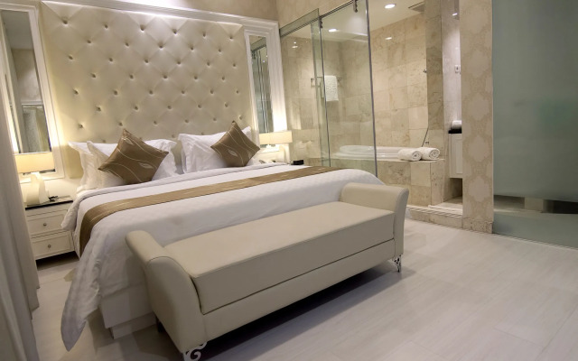 Grand Darmo Suite by AMITHYA