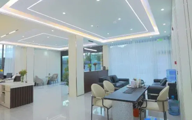 Qinglai Hotel (Gucheng Lijiang Store)
