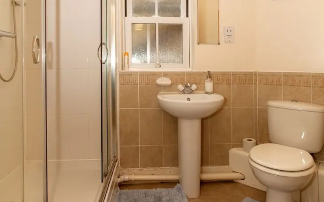 St. Matthew's Gardens Apartment