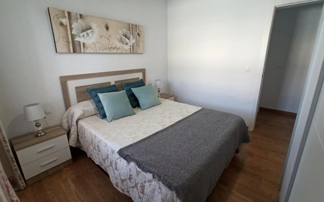 A Estrenar Preciosa Suite-Céntrico-Con Jardín y Porche