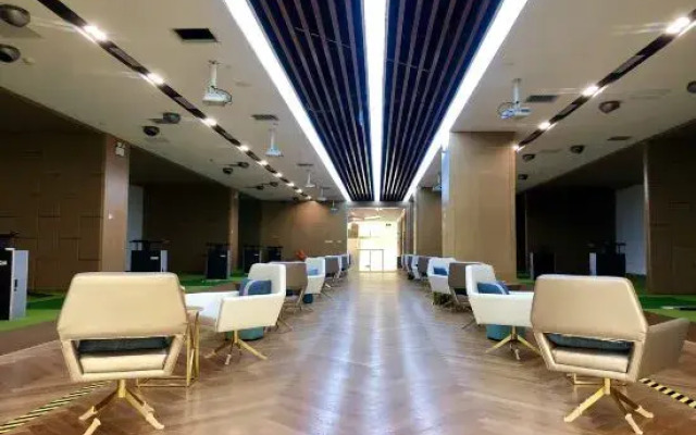 Qinheyuan Elderly Resort Hotel(Shanghai International Tourism Resort Store)