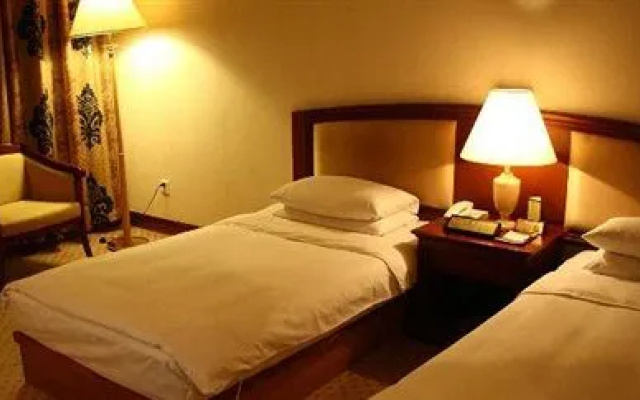 Lintong Grand Hotel - Lingcang