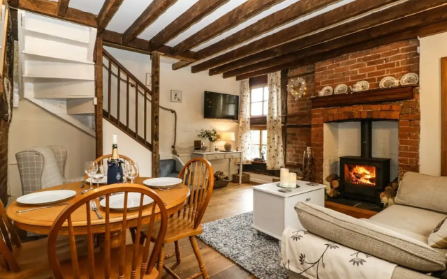 Churchend Cottage