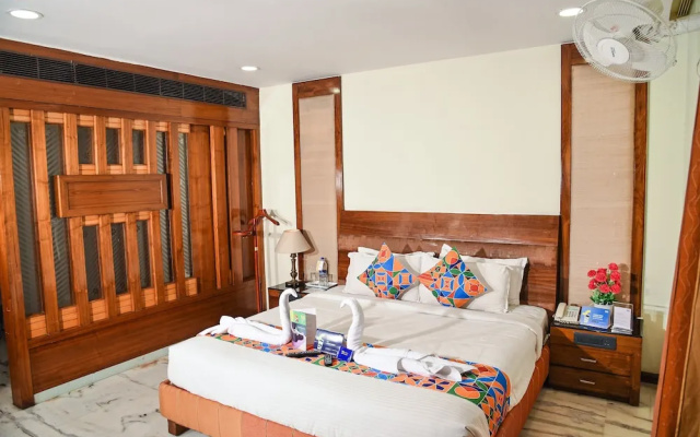 FabHotel RR Grand Daba Garden