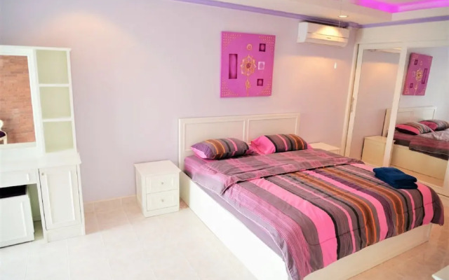 Luxury Apartment Jomtien Beach Condominium S1 Pattaya 3rd Floor