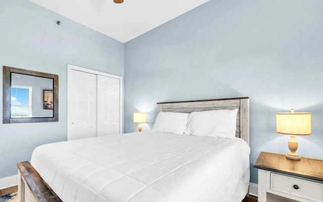 Ocean Villa Penthouse 2306