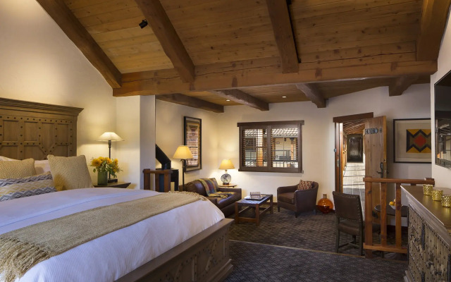 Rancho Caymus Inn