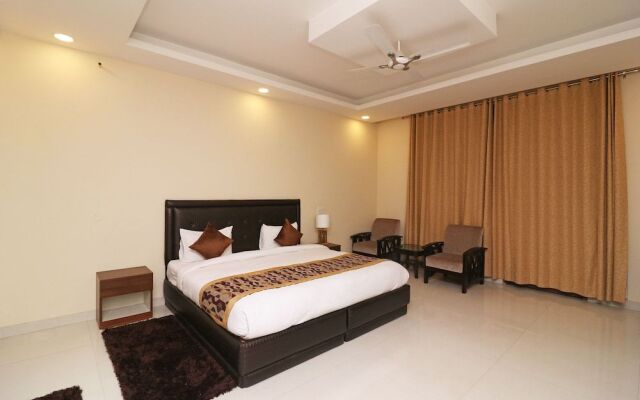 OYO 26911 Kcg Hotels