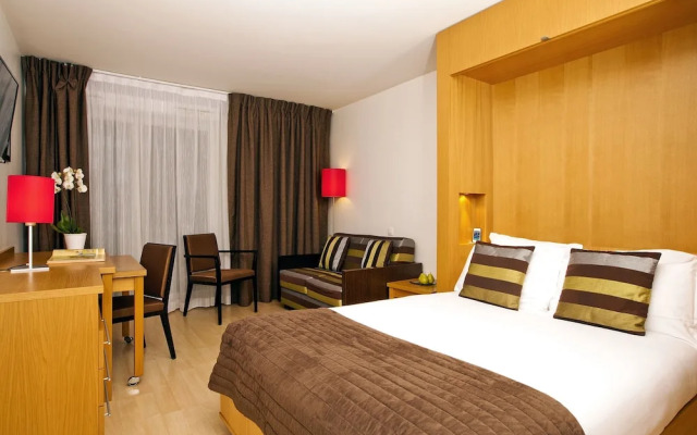 Residhome Paris Massy