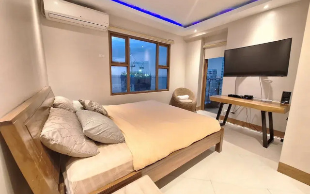 StayLuxia Manilabayview