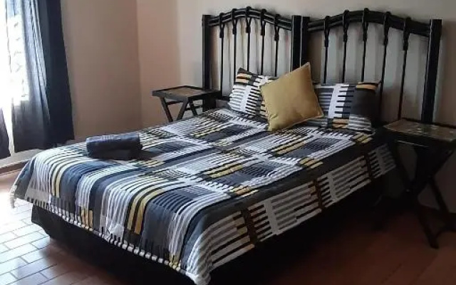 Roos Getaway Apartments #7