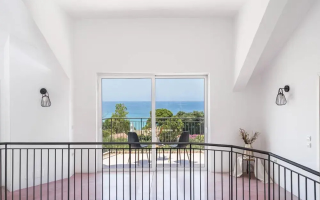 Villa Casa De Sun With Seaview Pool