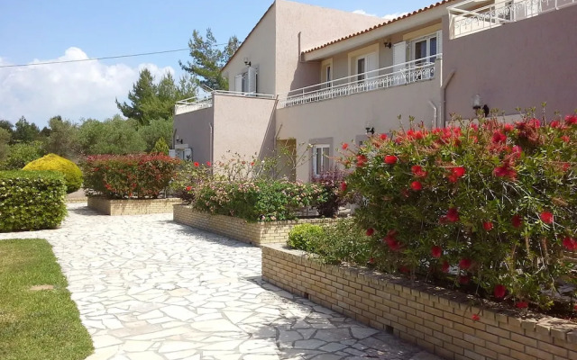 Marinos Apartments