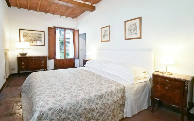 Mint Apartment - Super Central, Quiet, Romantic, close to Finest Restaurants