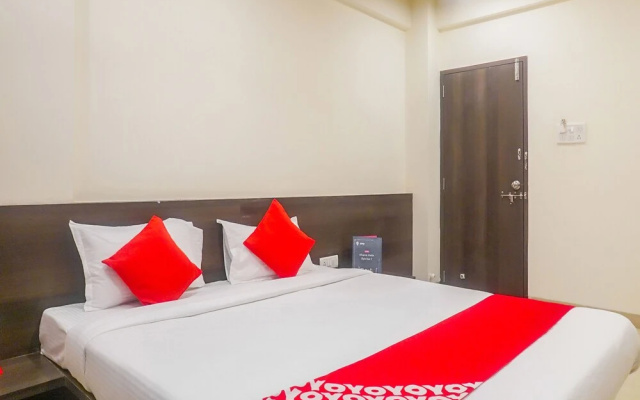OYO 13583 Hotel Paradise Inn