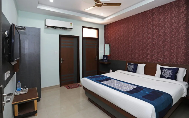 OYO 4809 Hotel Mannat Excellency