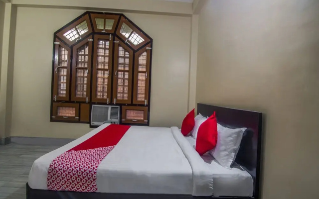 OYO 12808 Victoria Villa