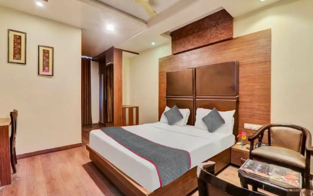 Hotel Cosmos