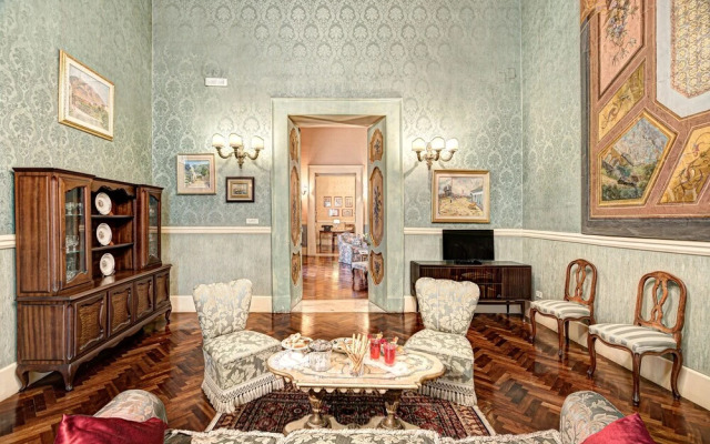 Suite Borbone Royal