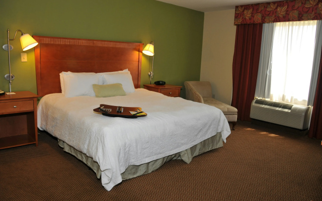 Hampton Inn Clinton