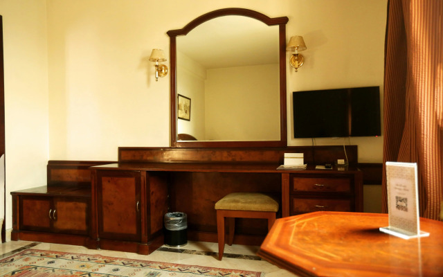 Triumph Plaza Hotel