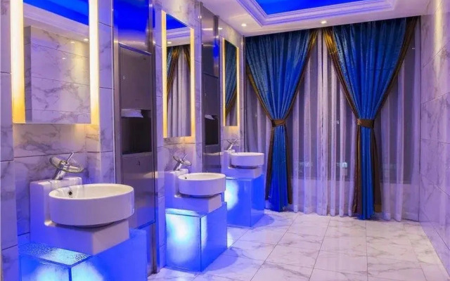 Yijia Chain Hotel