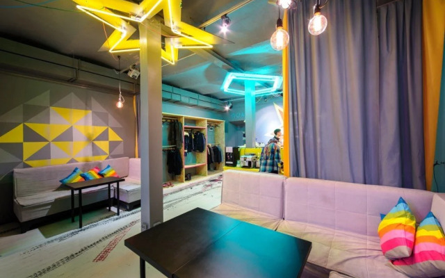 Re:forma Art Hostel
