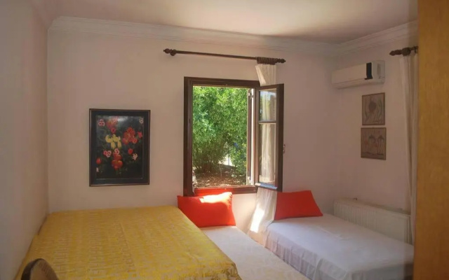 Quiet and Luxurius