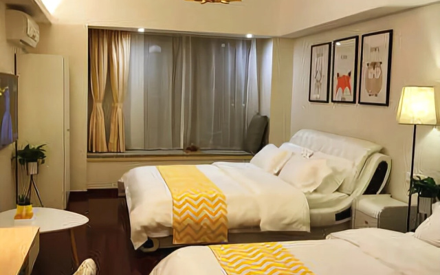 Parallel World Courtyard Hotel