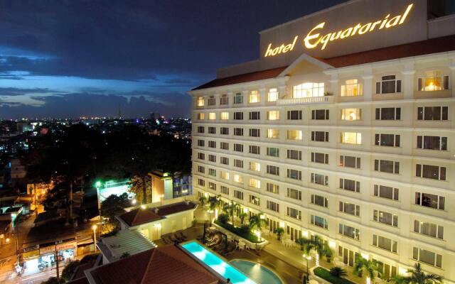 Hotel Equatorial Ho Chi Minh City вид на фасад