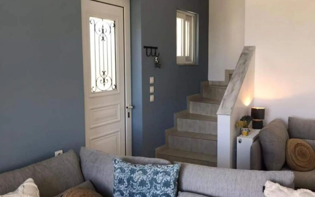 Garden Villa Near Chania's Coastline
