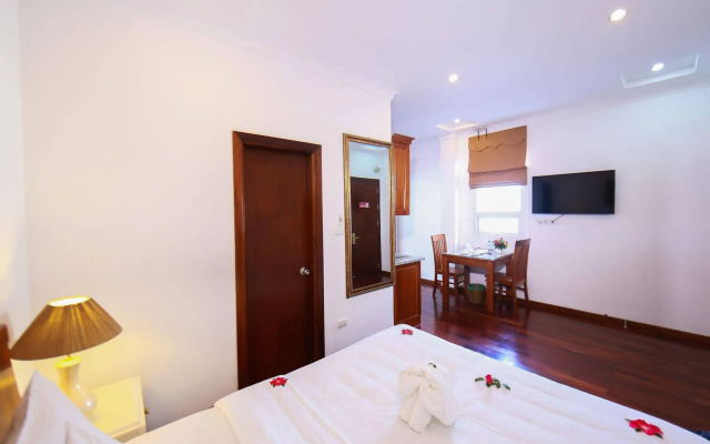 Tran Hotel