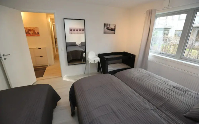 Sentral 3 roms top leilighet med gratis parkering