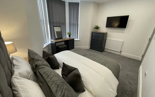 Osborne Luxury Hot Tub and Jacuzzi Suites