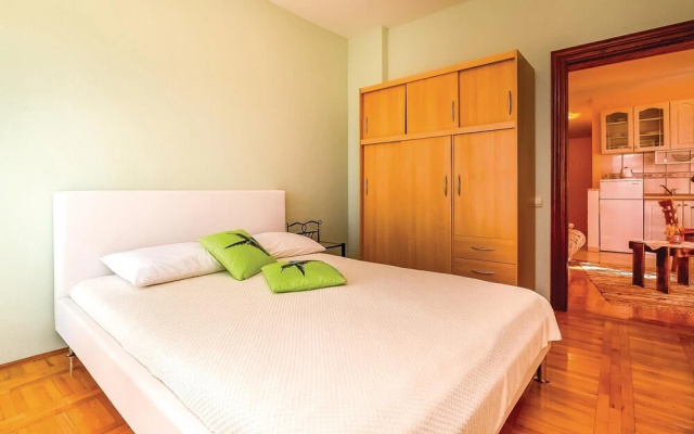Stunning Home in Dramalj With Wifi and 1 Bedrooms