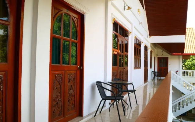 Golden Cupids Hotel