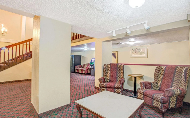 Knights Inn Memphis Airport
