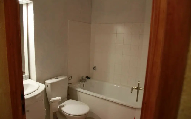 Lou Services Apartment GA23 LSI 001