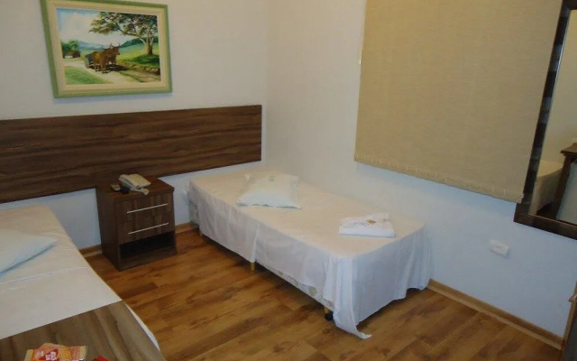 Colinas Hotel