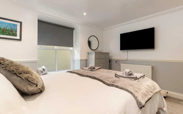 3 South Beach Court - Cosy Seafront Apartment