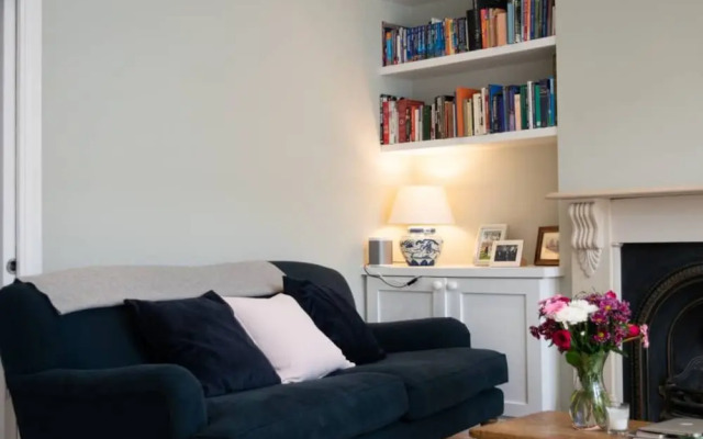 3 Bedroom Family Home Next To Southfields