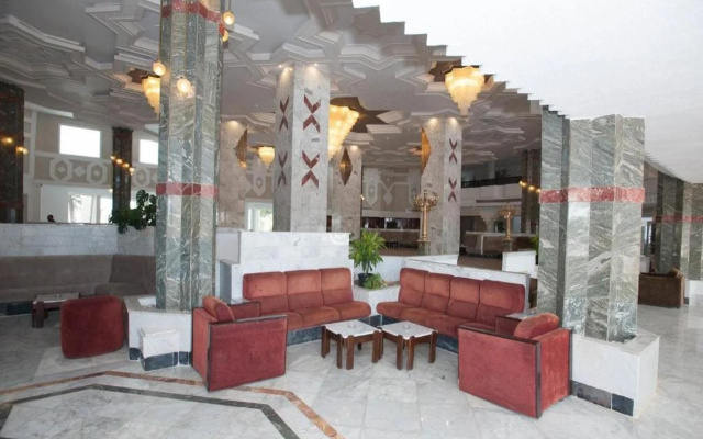 Thapsus Beach Resort
