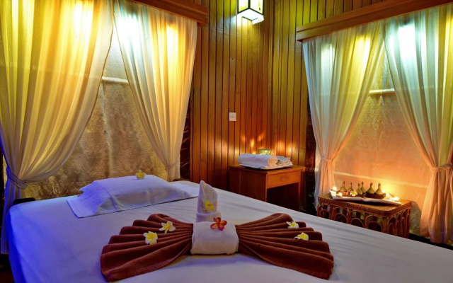 Popa Mountain Resort