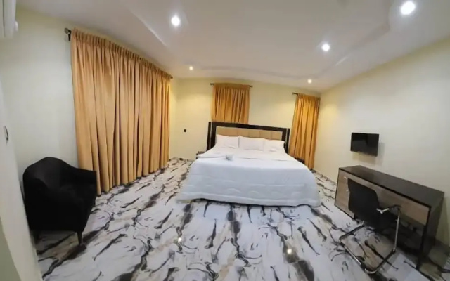 Tm arena hotel and suites