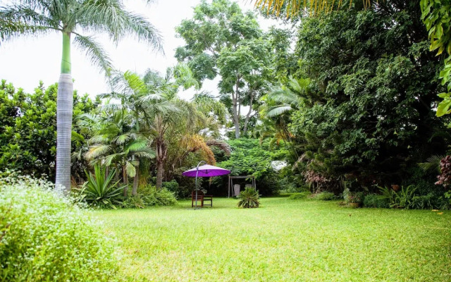 Lush Gardens Apartment 1