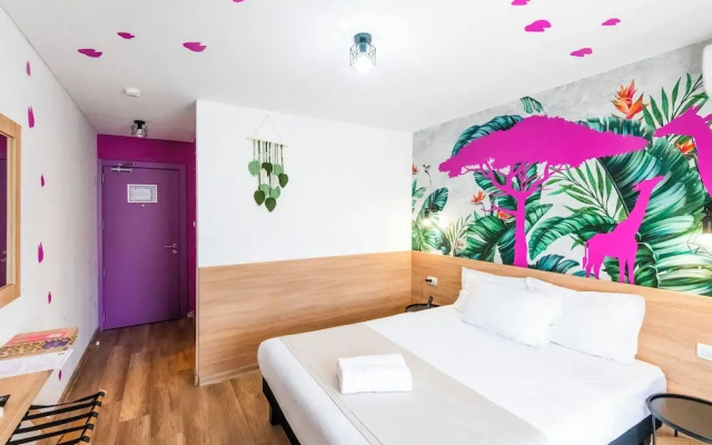 ibis Styles Venus