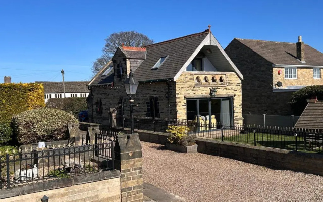 St George’s Lodge